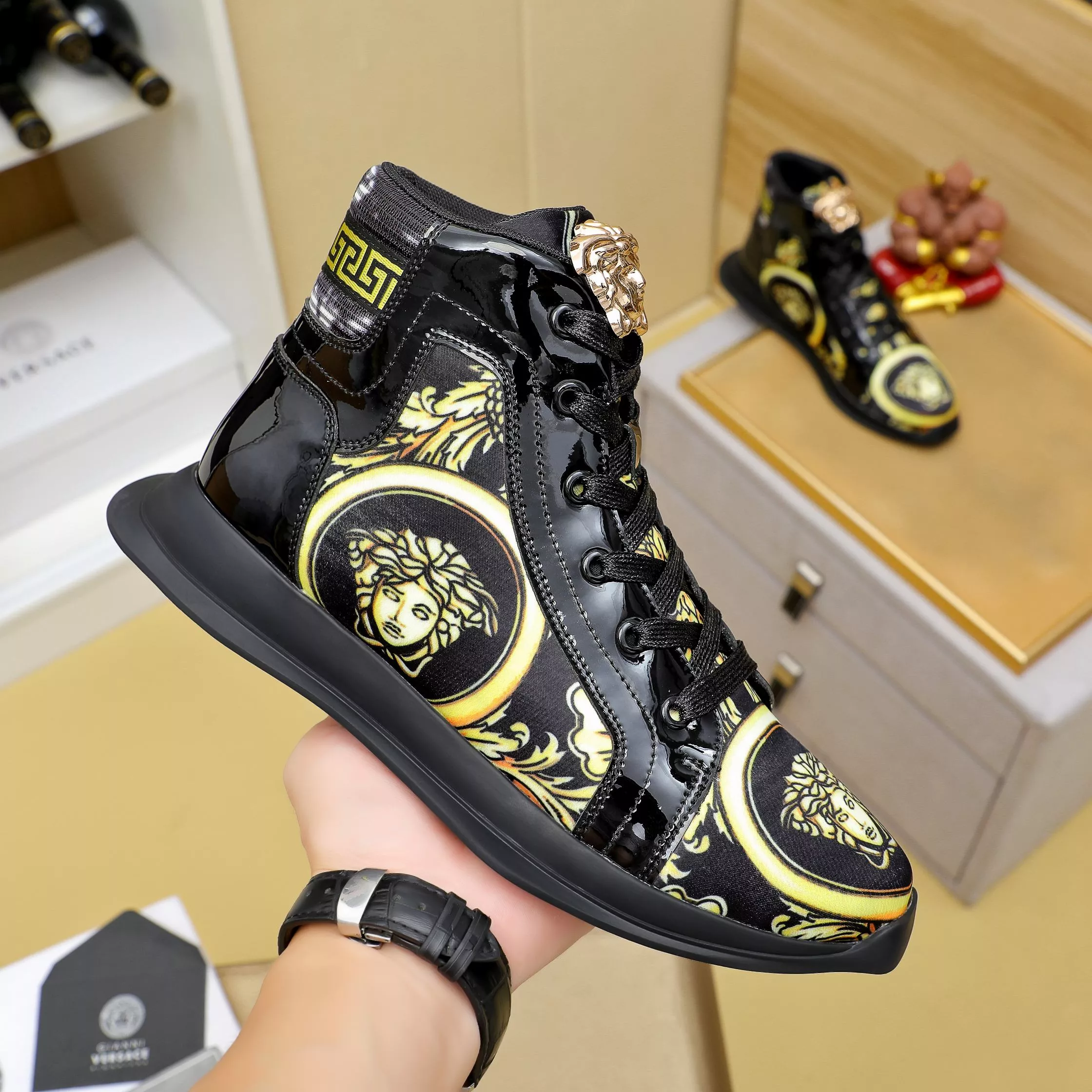 versace high tops chaussures pour homme s_12b52ba1